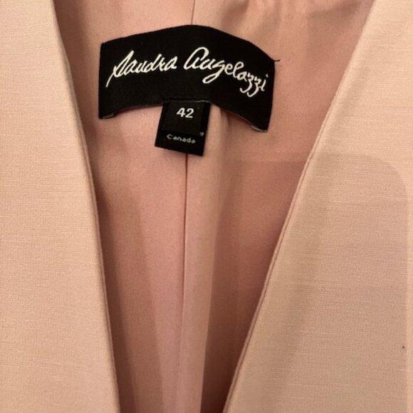 Sandra Angelozzi Ladies Blush Pink Jacket Size 42, NWT - Picture 1 of 4